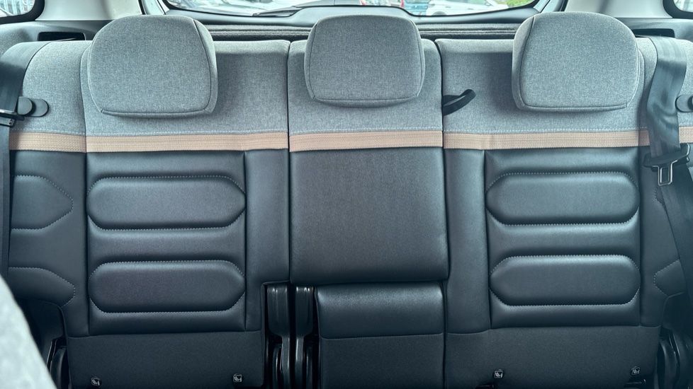 Citroen C3 Aircross 1.5 BlueHDi Max 5dr Diesel Hatchback - Image 15