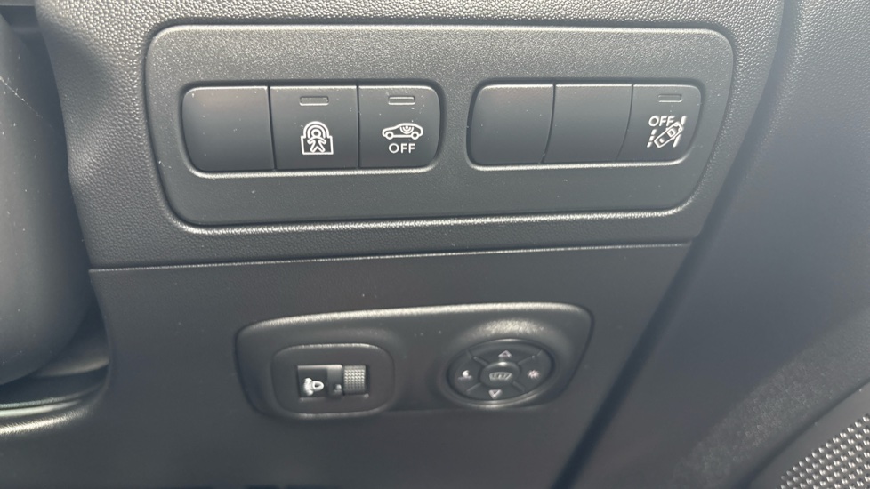 Citroen C3 Aircross 1.5 BlueHDi Max 5dr Diesel Hatchback - Image 28