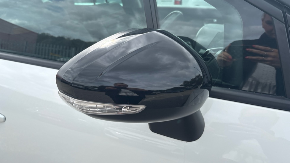 Citroen C3 Aircross 1.5 BlueHDi Max 5dr Diesel Hatchback - Image 37