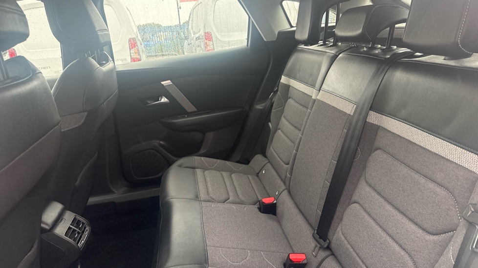Citroen C4 1.2 PureTech You 5dr Petrol Hatchback - Image 16
