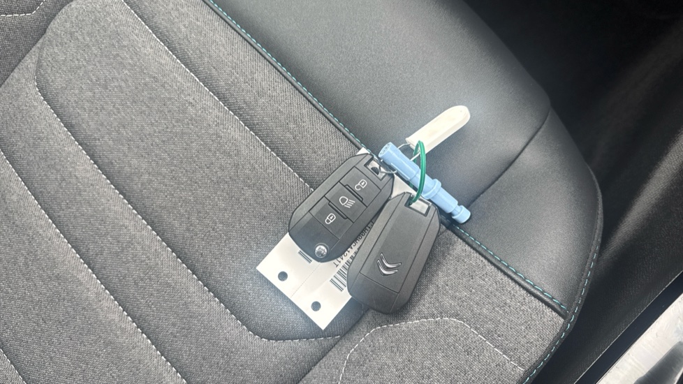 Citroen C4 1.2 PureTech You 5dr Petrol Hatchback - Image 20