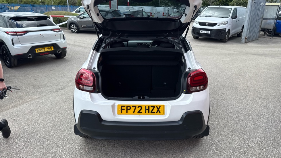 Citroen C3 1.2 PureTech C-Series Edition 5dr Petrol Hatchback - Image 4