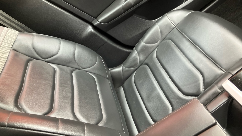 Citroen C5 X 1.2 PureTech 130 Shine 5dr EAT8 Petrol Estate - Image 19