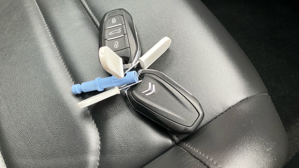 Citroen C5 X 1.2 PureTech 130 Shine 5dr EAT8 Petrol Estate - Image 39