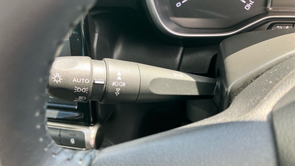 Citroen C3 Aircross 1.2 PureTech 110 Max 5dr Petrol Hatchback - Image 24