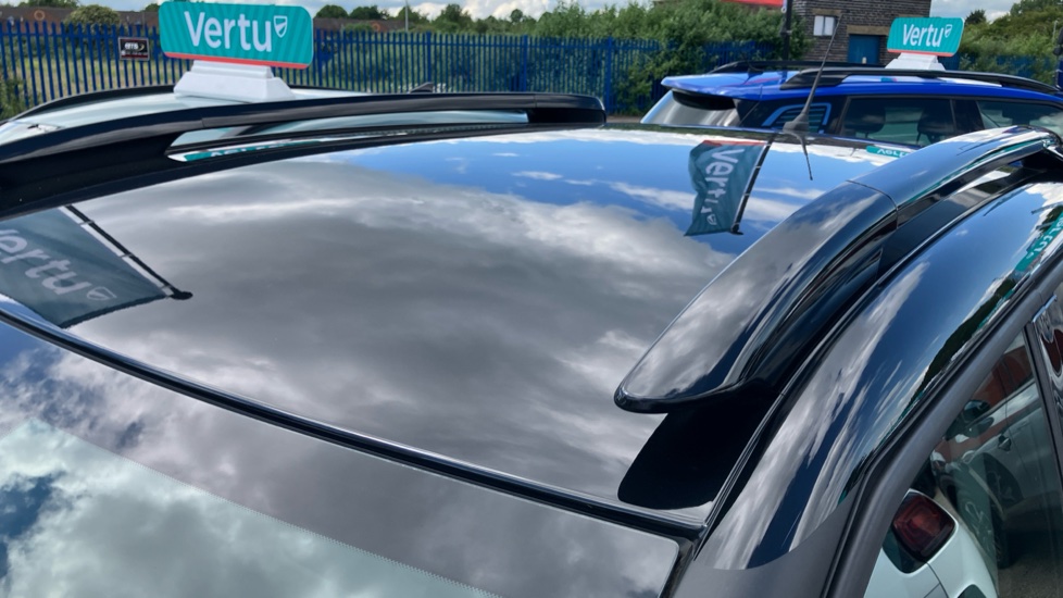 Citroen C3 Aircross 1.2 PureTech 110 Max 5dr Petrol Hatchback - Image 34