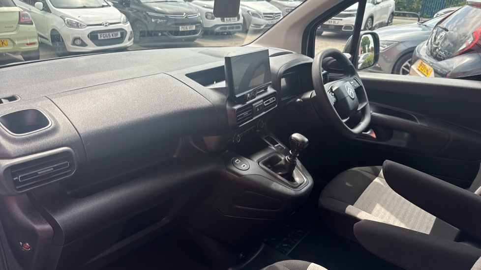 Citroen Berlingo 1.5 D 100 Plus M 5dr Diesel Estate - Image 9