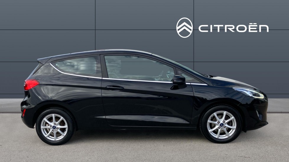 Ford Fiesta 1.0 EcoBoost Zetec 3dr Petrol Hatchback - Image 5