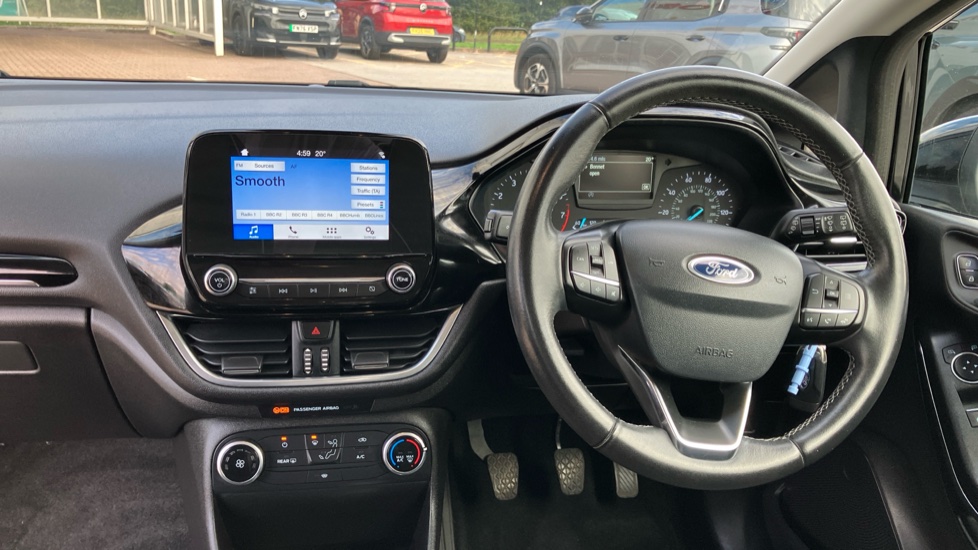 Ford Fiesta 1.0 EcoBoost Zetec 3dr Petrol Hatchback - Image 10