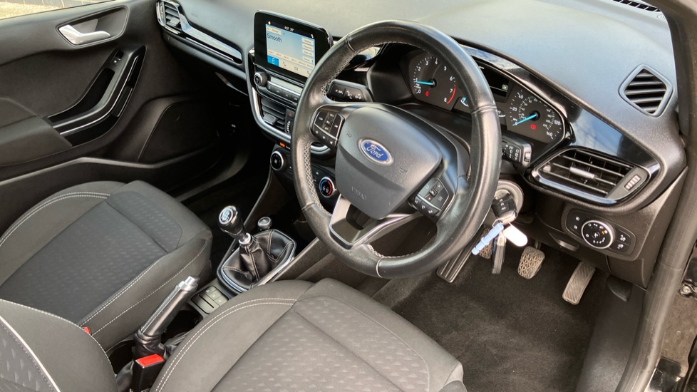 Ford Fiesta 1.0 EcoBoost Zetec 3dr Petrol Hatchback - Image 11