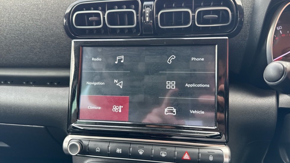 Citroen C3 Aircross 1.2 PureTech 130 Shine Plus 5dr EAT6 Petrol Hatchback - Image 12