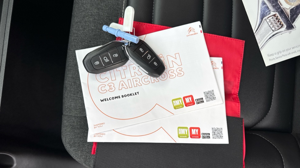 Citroen C3 Aircross 1.2 PureTech 130 Shine Plus 5dr EAT6 Petrol Hatchback - Image 19