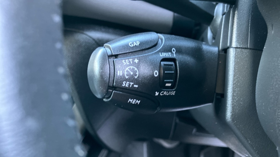 Citroen C5 Aircross 1.5 BlueHDi 130 Flair Plus 5dr EAT8 Diesel Hatchback - Image 29