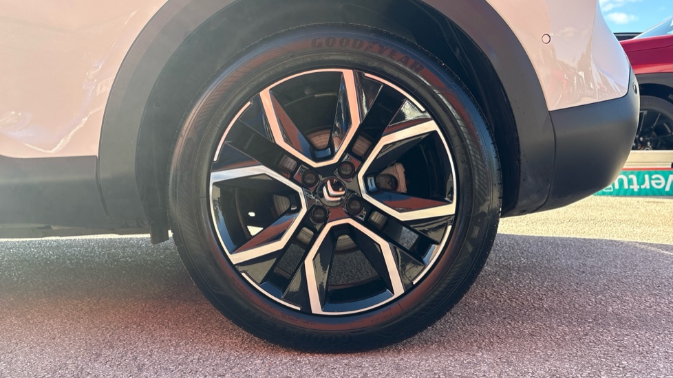 Citroen C4 100kW Shine Plus 50kWh 5dr Auto Electric Hatchback - Image 7