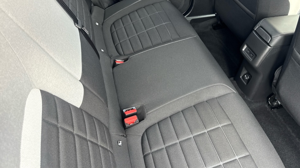 Citroen C3 83kW Max 44kWh 5dr Auto Electric Hatchback - Image 17