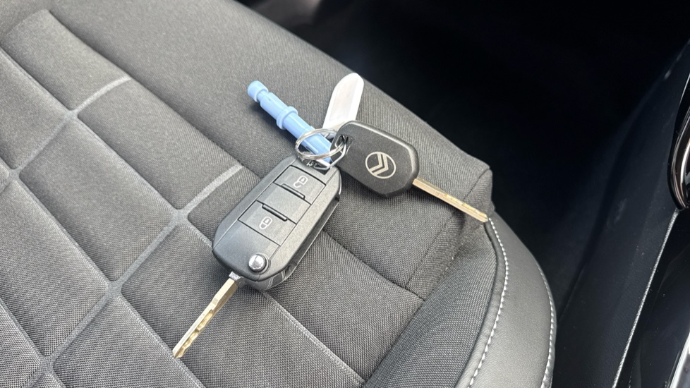 Citroen C3 83kW Max 44kWh 5dr Auto Electric Hatchback - Image 20