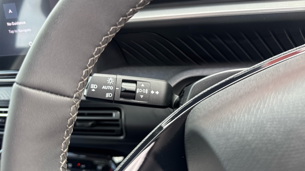 Citroen C3 83kW Max 44kWh 5dr Auto Electric Hatchback - Image 24