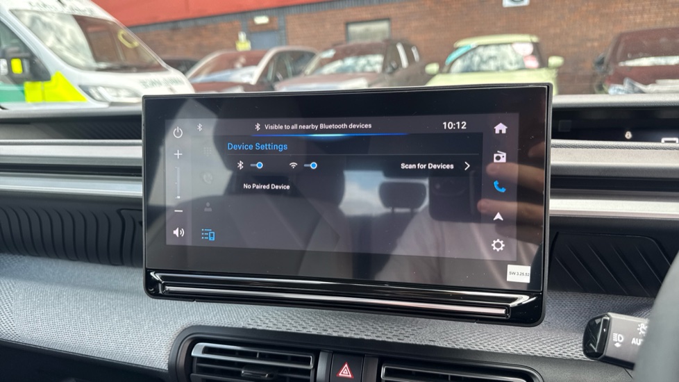 Citroen C3 83kW Max 44kWh 5dr Auto Electric Hatchback - Image 28