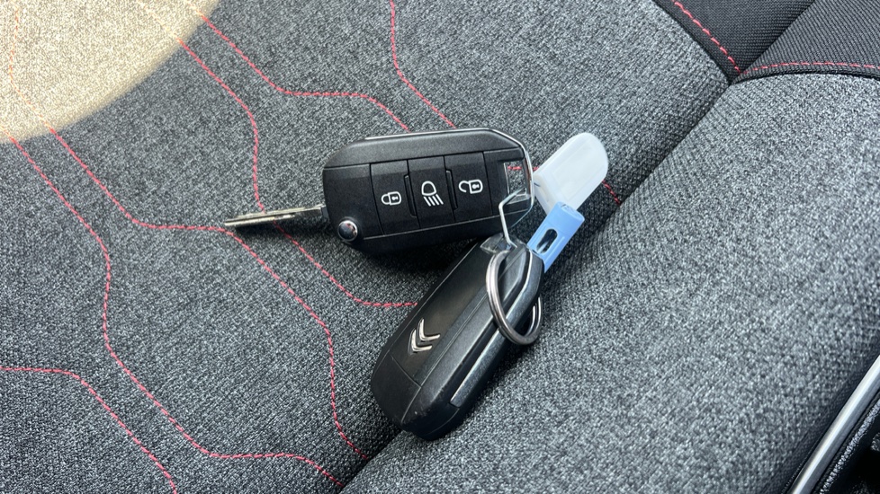 Citroen C3 1.2 PureTech 82 Feel Nav Edition 5dr Petrol Hatchback - Image 20