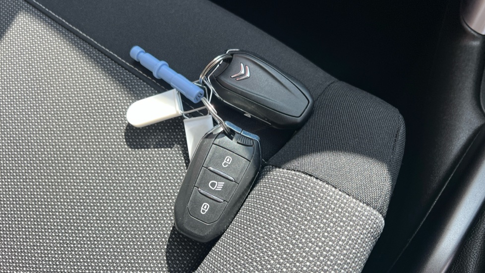 Citroen C3 Aircross 1.2 PureTech Flair 5dr Petrol Hatchback - Image 20