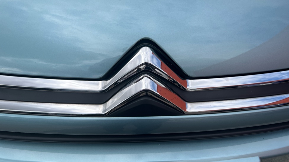 Citroen C4 100kW Shine Plus 50kWh 5dr Auto Electric Hatchback - Image 8