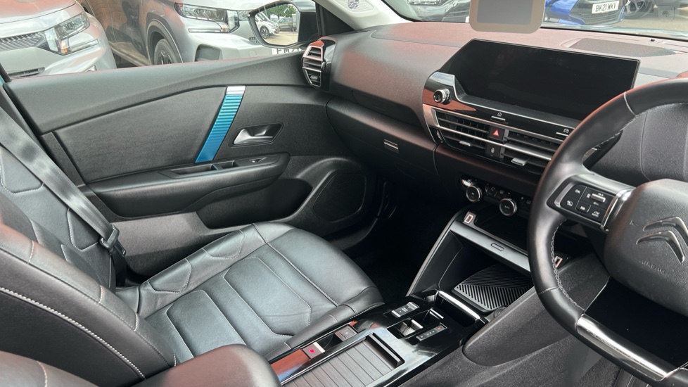 Citroen C4 100kW Shine Plus 50kWh 5dr Auto Electric Hatchback - Image 14