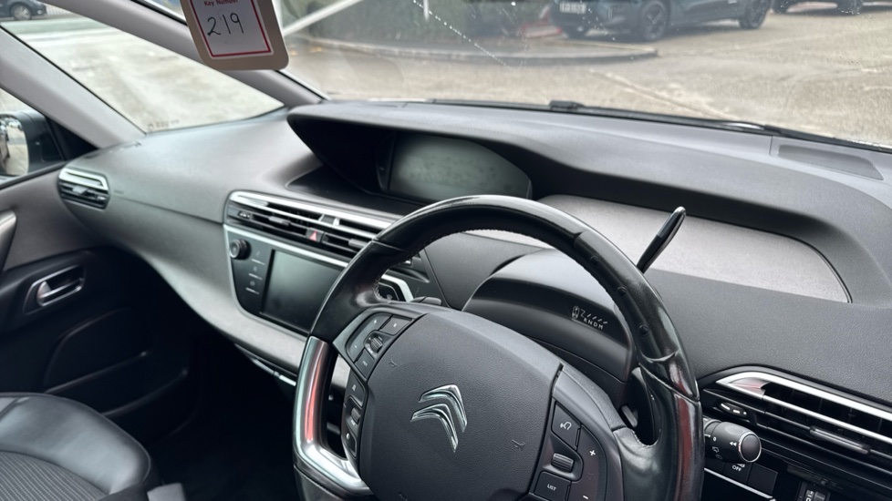 Citroen Grand C4 1.5 BlueHDi 130 Shine 5dr EAT8 Diesel Estate - Image 14