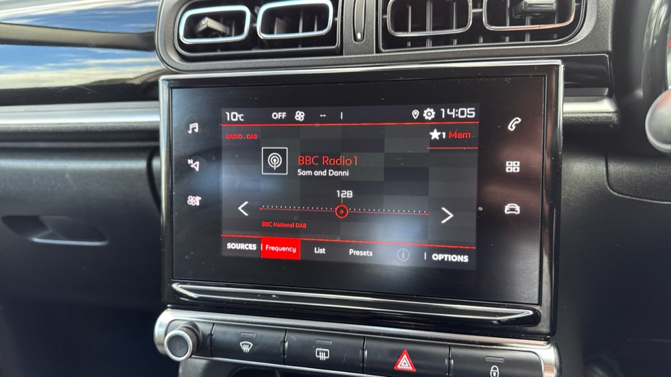Citroen C3 1.2 PureTech Plus 5dr Petrol Hatchback - Image 12