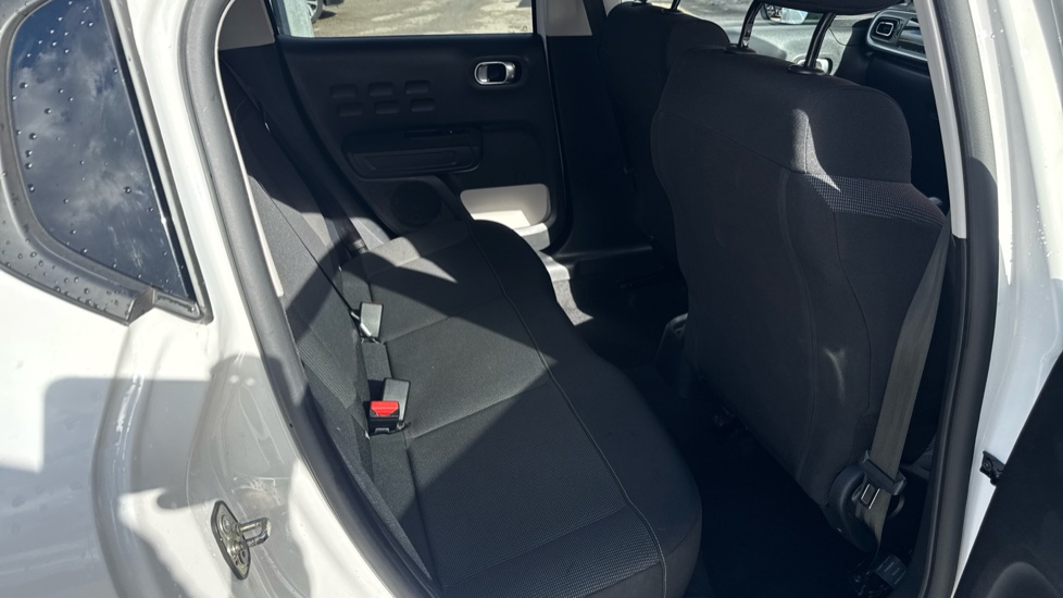 Citroen C3 1.2 PureTech Plus 5dr Petrol Hatchback - Image 16