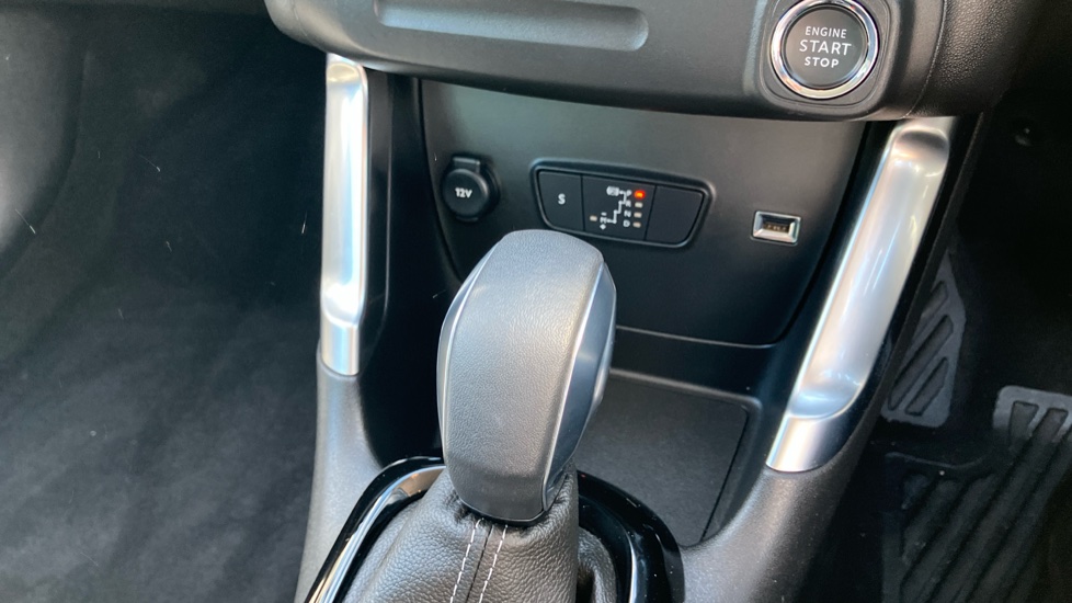 Citroen C3 Aircross 1.2 PureTech 130 Max 5dr EAT6 Petrol Hatchback - Image 13