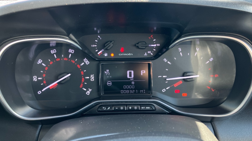 Citroen C3 Aircross 1.2 PureTech 130 Max 5dr EAT6 Petrol Hatchback - Image 18