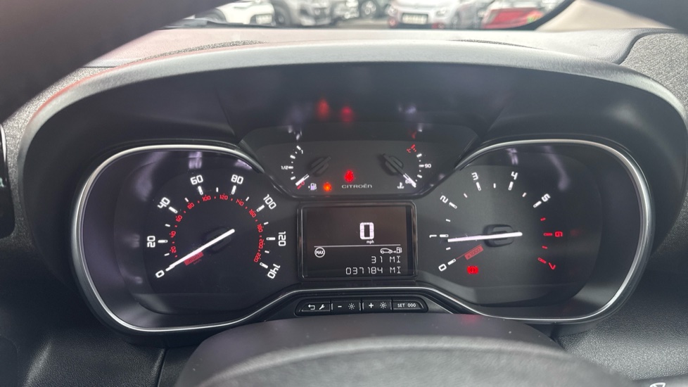 Citroen C3 Aircross 1.2 PureTech 110 Shine Plus 5dr Petrol Hatchback - Image 18