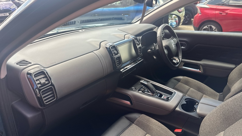 Citroen C5 Aircross 1.5 BlueHDi 130 Shine 5dr EAT8 Diesel Hatchback - Image 9