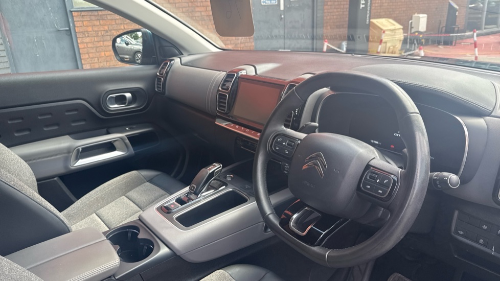 Citroen C5 Aircross 1.5 BlueHDi 130 Shine 5dr EAT8 Diesel Hatchback - Image 11
