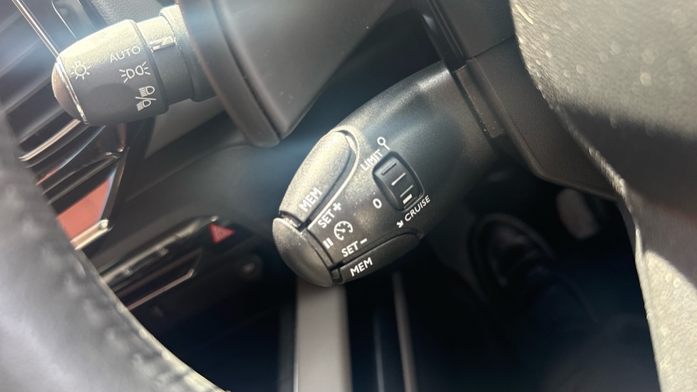 Citroen C5 Aircross 1.5 BlueHDi 130 Shine 5dr EAT8 Diesel Hatchback - Image 27
