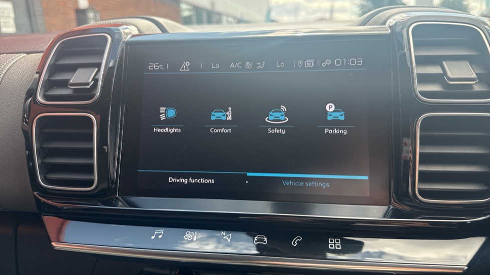 Citroen C5 Aircross 1.5 BlueHDi 130 Shine 5dr EAT8 Diesel Hatchback - Image 33