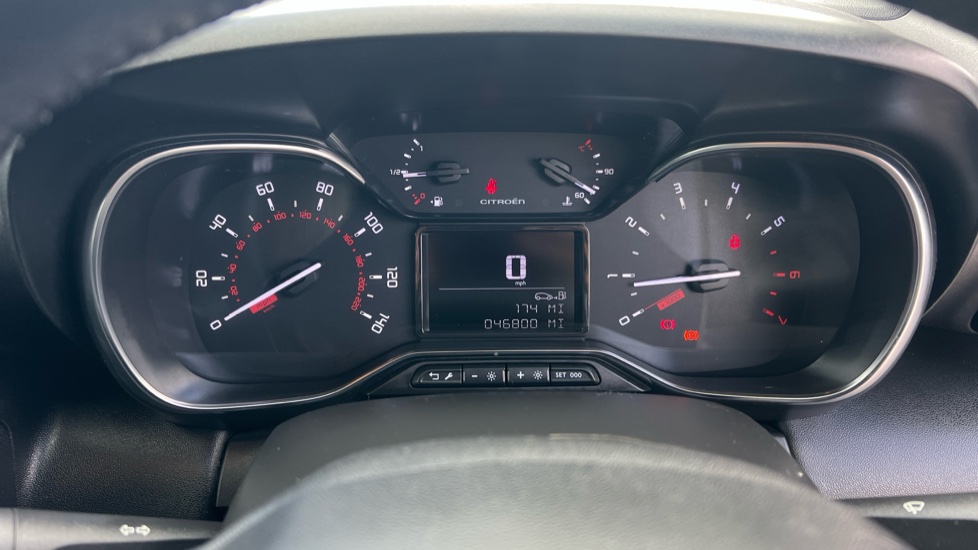 Citroen C3 Aircross 1.2 PureTech Flair 5dr Petrol Hatchback - Image 18