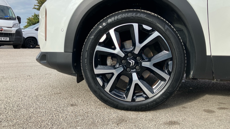 Citroen C5 Aircross 1.5 BlueHDi C-Series Edition 5dr EAT8 Diesel Hatchback - Image 7