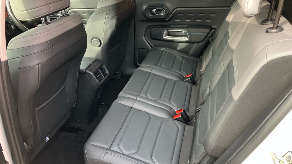 Citroen C5 Aircross 1.5 BlueHDi C-Series Edition 5dr EAT8 Diesel Hatchback - Image 16