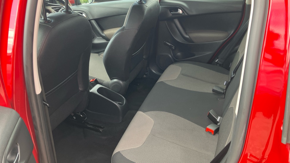 Citroen C3 1.2 PureTech VTR+ 5dr Petrol Hatchback - Image 16