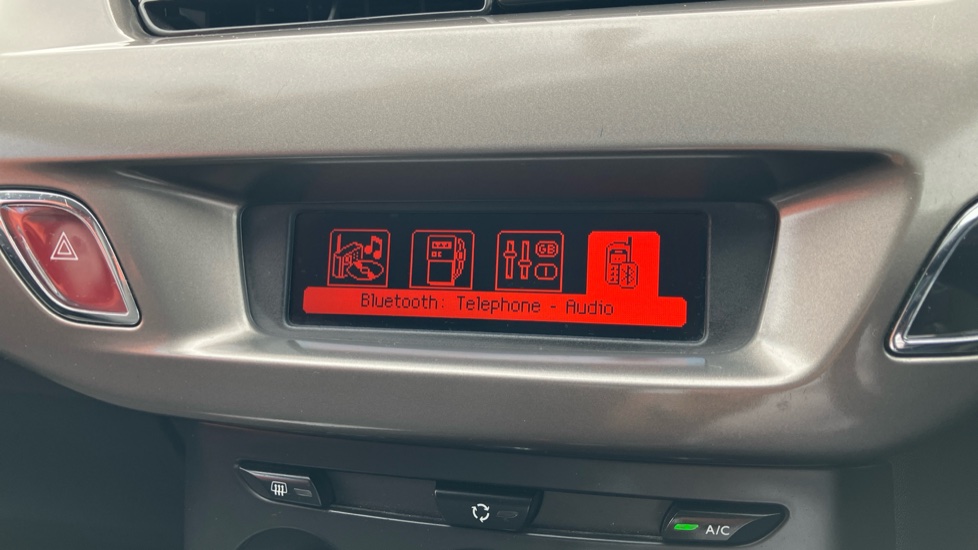 Citroen C3 1.2 PureTech VTR+ 5dr Petrol Hatchback - Image 25