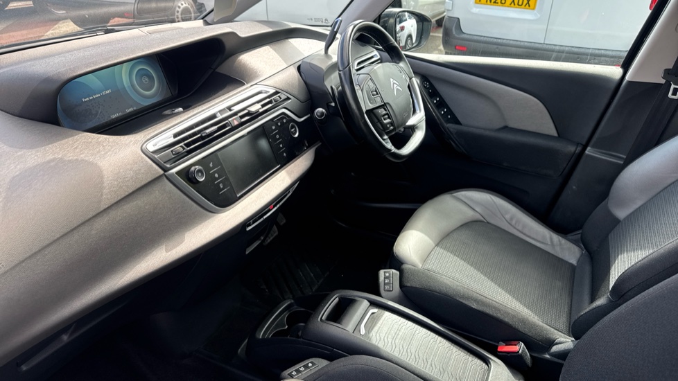 Citroen C4 Picasso 1.6 THP Exclusive+ 5dr EAT6 Petrol Estate - Image 13