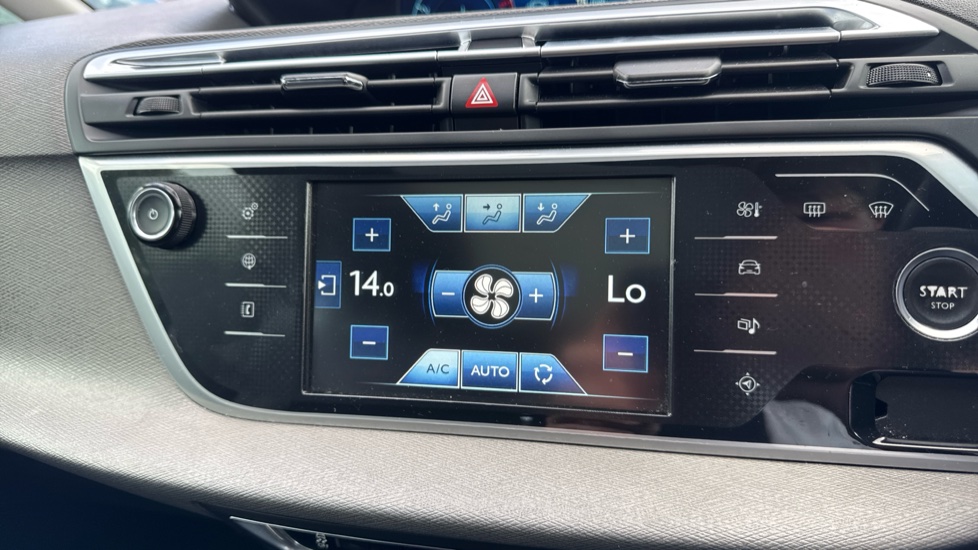 Citroen C4 Picasso 1.6 THP Exclusive+ 5dr EAT6 Petrol Estate - Image 24