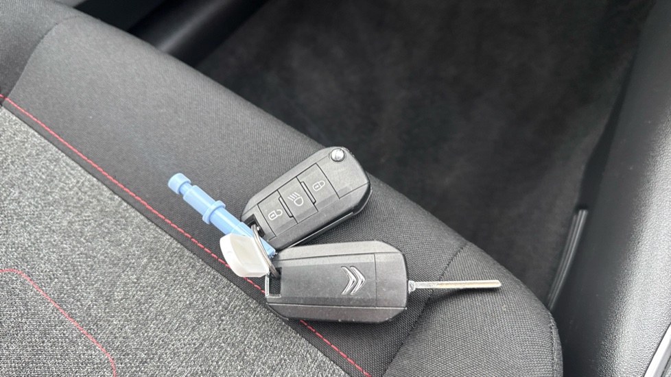 Citroen C3 1.2 PureTech 82 Flair Nav Edition 5dr Petrol Hatchback - Image 20