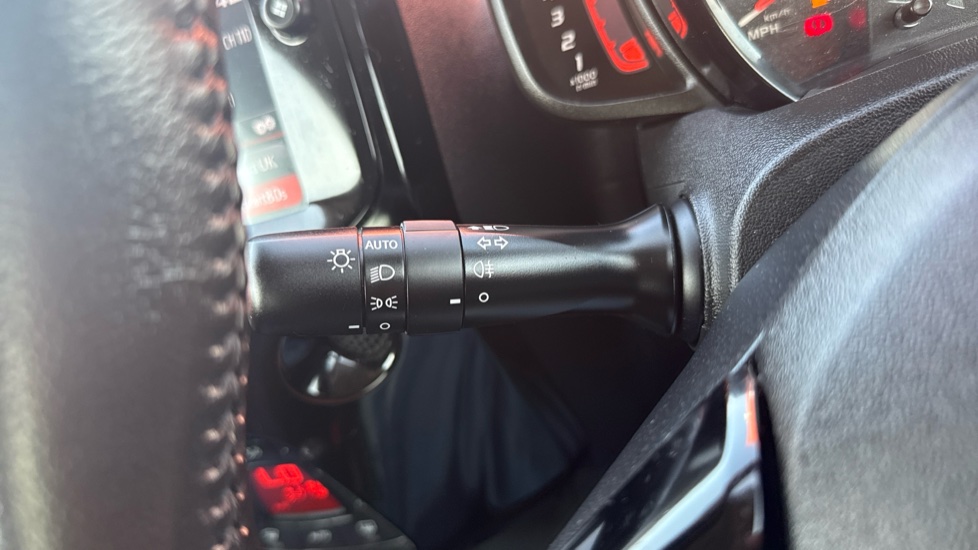 Citroen C1 1.0 VTi 72 JCC+ 5dr Petrol Hatchback - Image 32