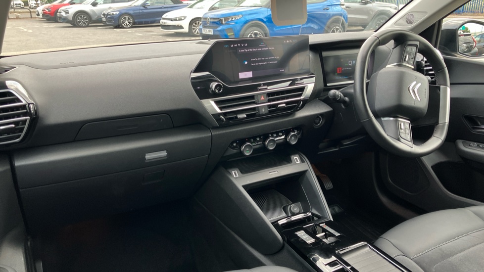 Citroen C4 100kW E-series 50kWh 5dr Auto Electric Hatchback - Image 14