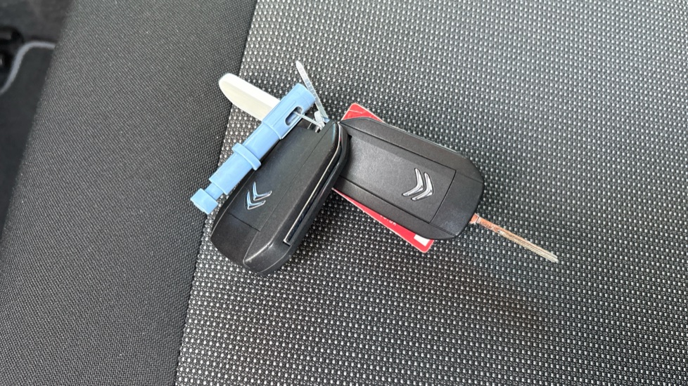 Citroen C3 Aircross 1.2 PureTech 110 C-Series Edition 5dr Petrol Hatchback - Image 20