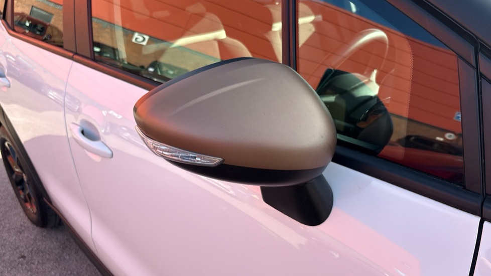 Citroen C3 Aircross 1.2 PureTech 110 C-Series Edition 5dr Petrol Hatchback - Image 34