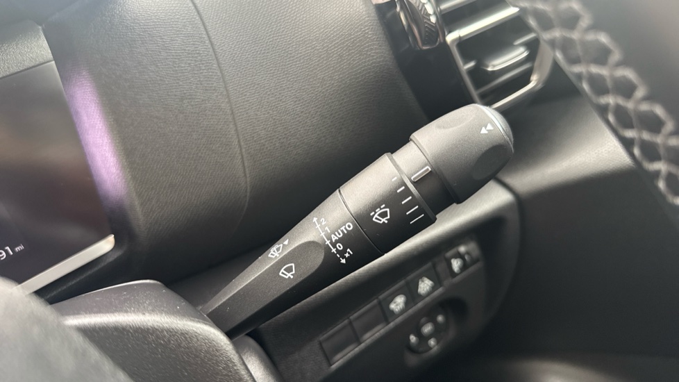 Citroen C4 1.2 PureTech [130] Shine Plus 5dr Auto Petrol Hatchback - Image 27