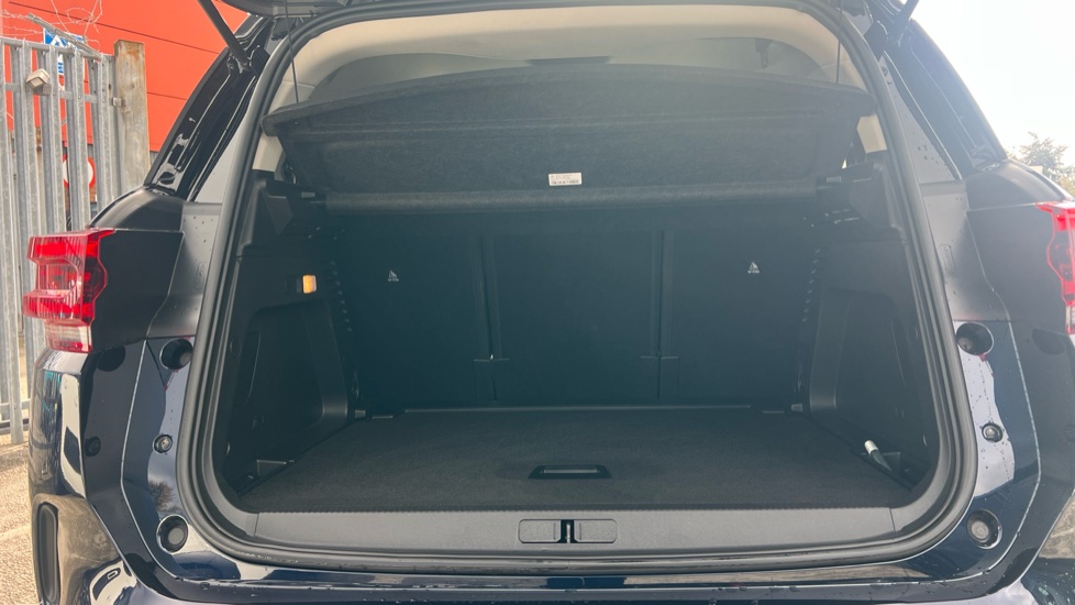 Citroen C5 Aircross 1.5D Max Edition 5dr Auto Diesel Hatchback - Image 4